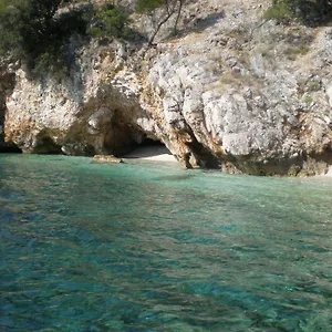 Gostinjska kuća Renata, Plomin